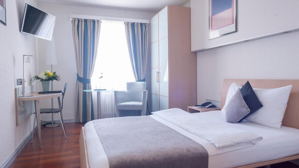 Otel Krone Unterstrass