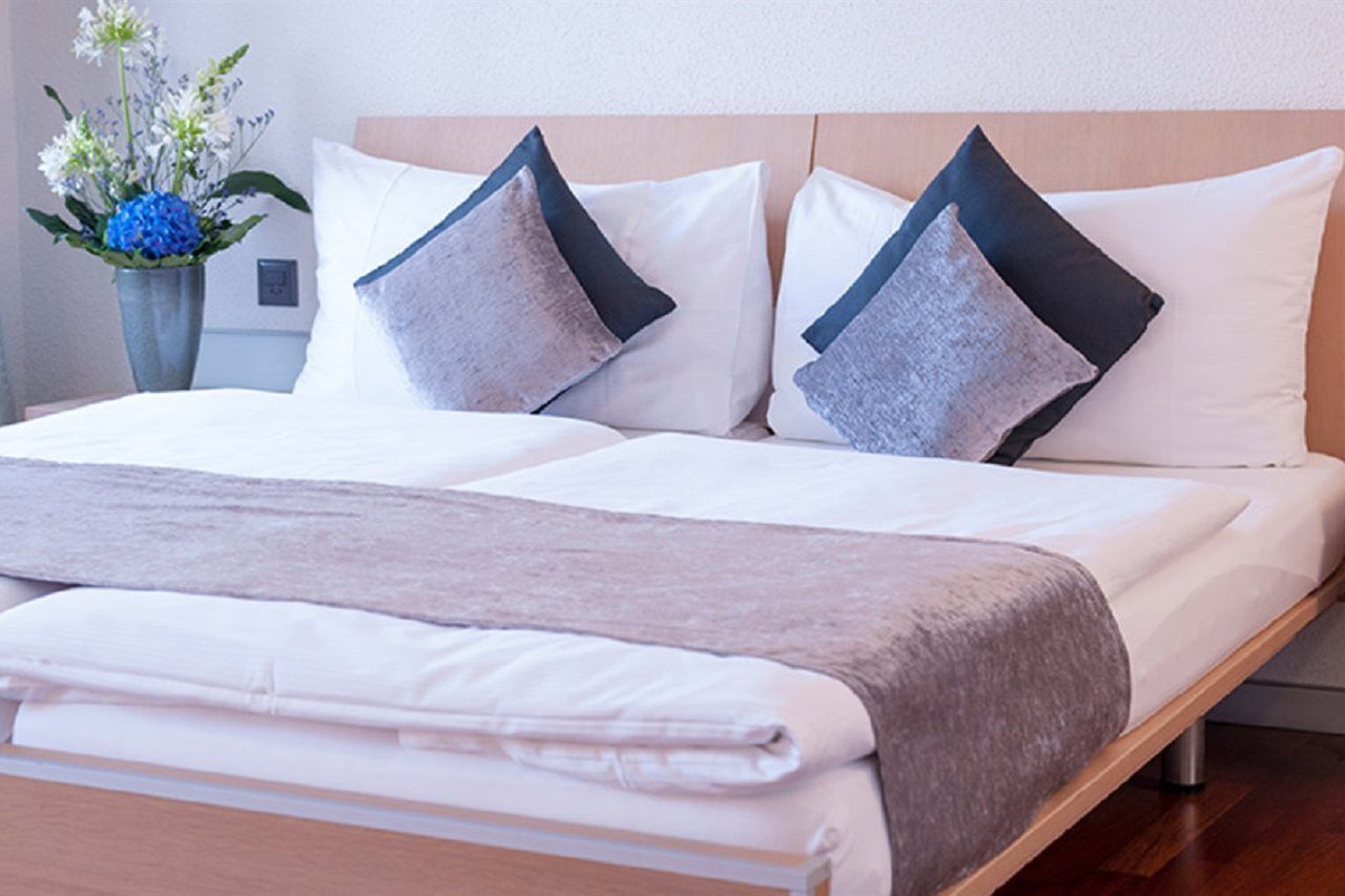 Krone Unterstrass Otel